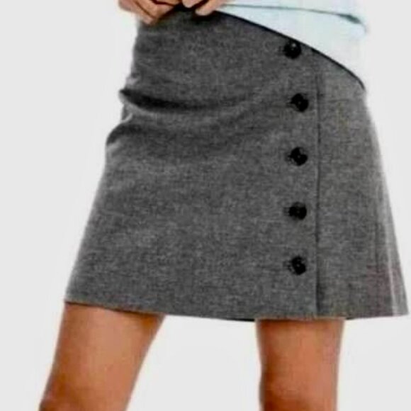 Banana Republic Wool Blend Wrap Skirt Charcoal Grey Side Button Size 10 - Picture 1 of 8
